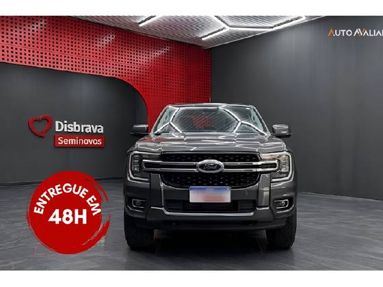 FORD RANGER 3.0 V6 TURBO DIESEL CD XLT 4X4 AUTOMÁTICO FORD RANGER 3.0 V6 TURBO DIESEL CD XLT 4X4 AUTOMÁTICO